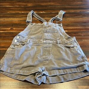 Casual Utility Short Overalls in Faded Gray Brown